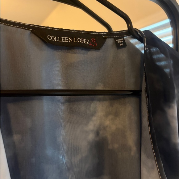 Colleen Lopez Beach Cover - Picture 2 of 3